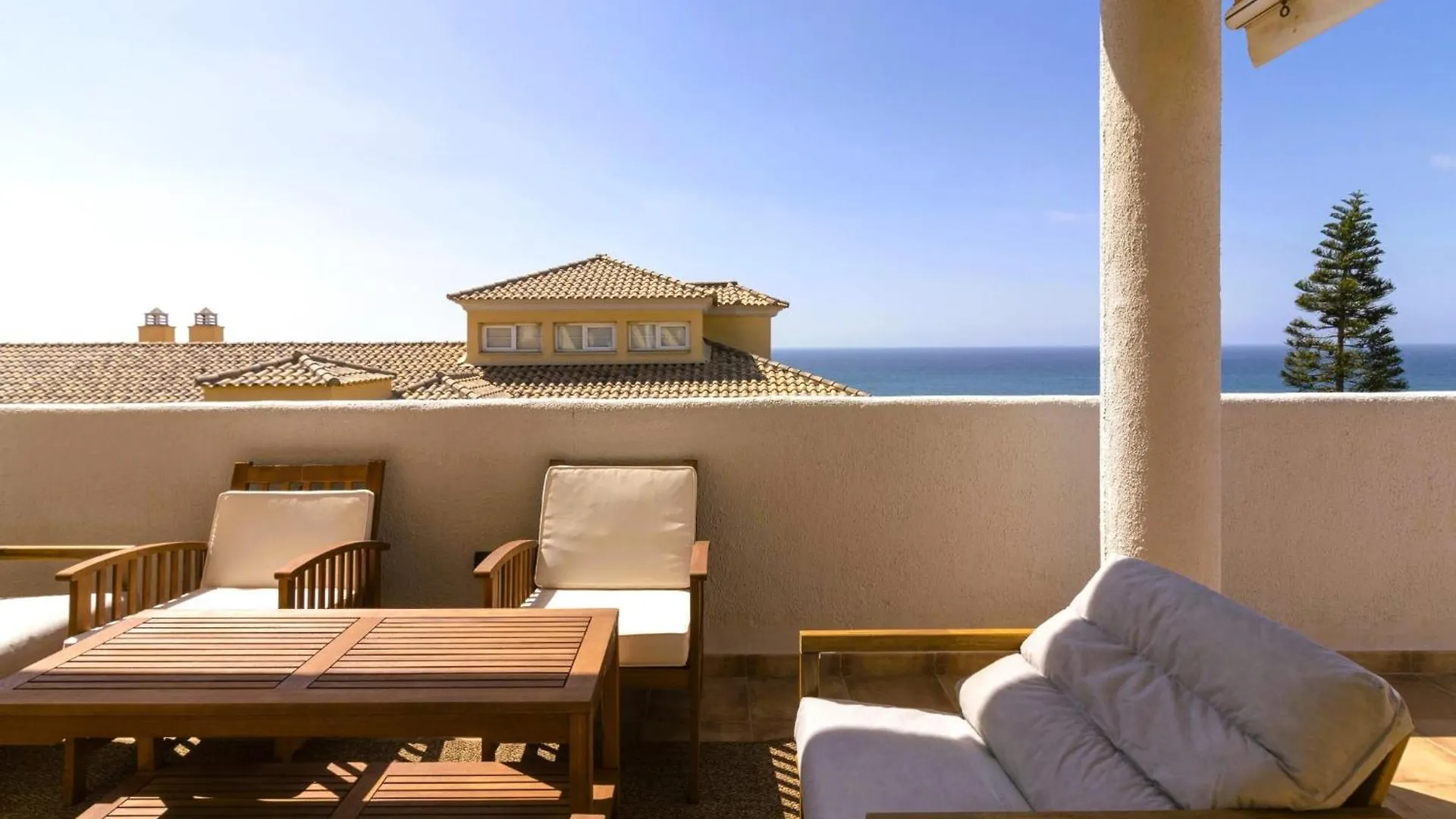 Suitur Penthouse Las Mimosas Lejlighed Marbella