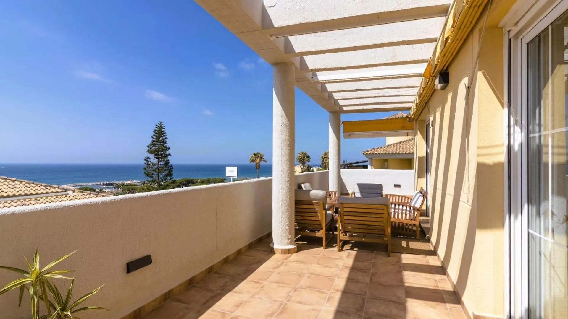 Suitur Penthouse Las Mimosas Lejlighed Marbella